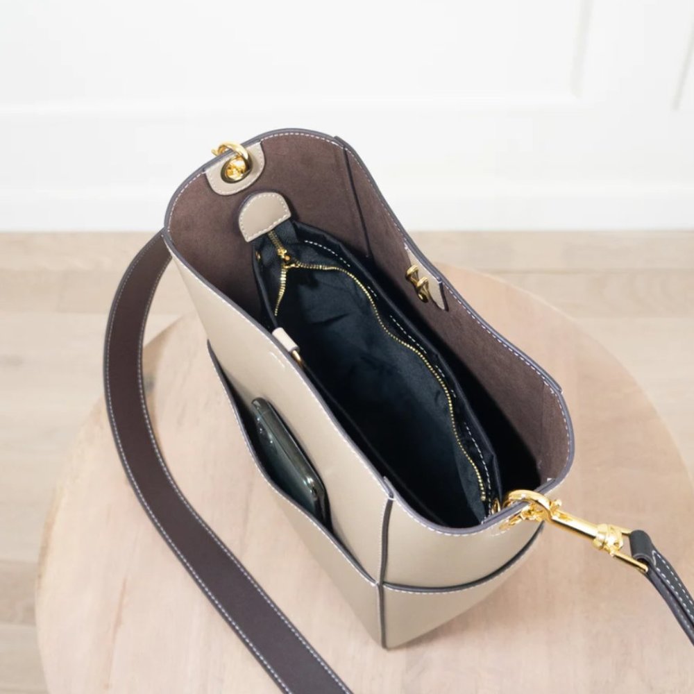 The Jordan Leather Bucket Bag - Pebble - Picture 9 of 11